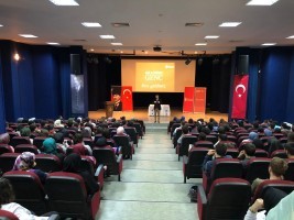Akademi Genç'e Bu Hafta Klinik Psikolog Dr. Faruk Öndağ Konuk Oldu