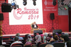 Yavuz Bahadıroğlu Ramazan Etkilik Alanında Ümraniyelilerle Bir Araya Geldi