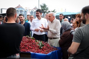 Çevre ve Şehircilik Bakanı Murat Kurum ve Başkan İsmet Yıldırım Ümraniye'de Esnaf Ziyaretinde Bulundu