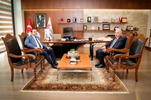 Orman ve Su İşleri Eski Bakanı Prof. Dr. Veysel Eroğlu'dan Başkan İsmet Yıldırım'a Ziyaret