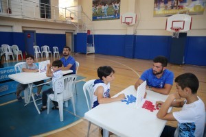 Camii Gençlik Akıl Oyunları ve Masa Tenisi Turnuvaları Sona Erdi