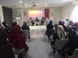 Ümraniye'de Kadına Şiddet Paneli Düzenlendi